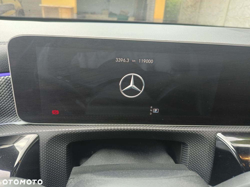 Mercedes-Benz CLA 200 d Edition 1 8G-DCT - 26