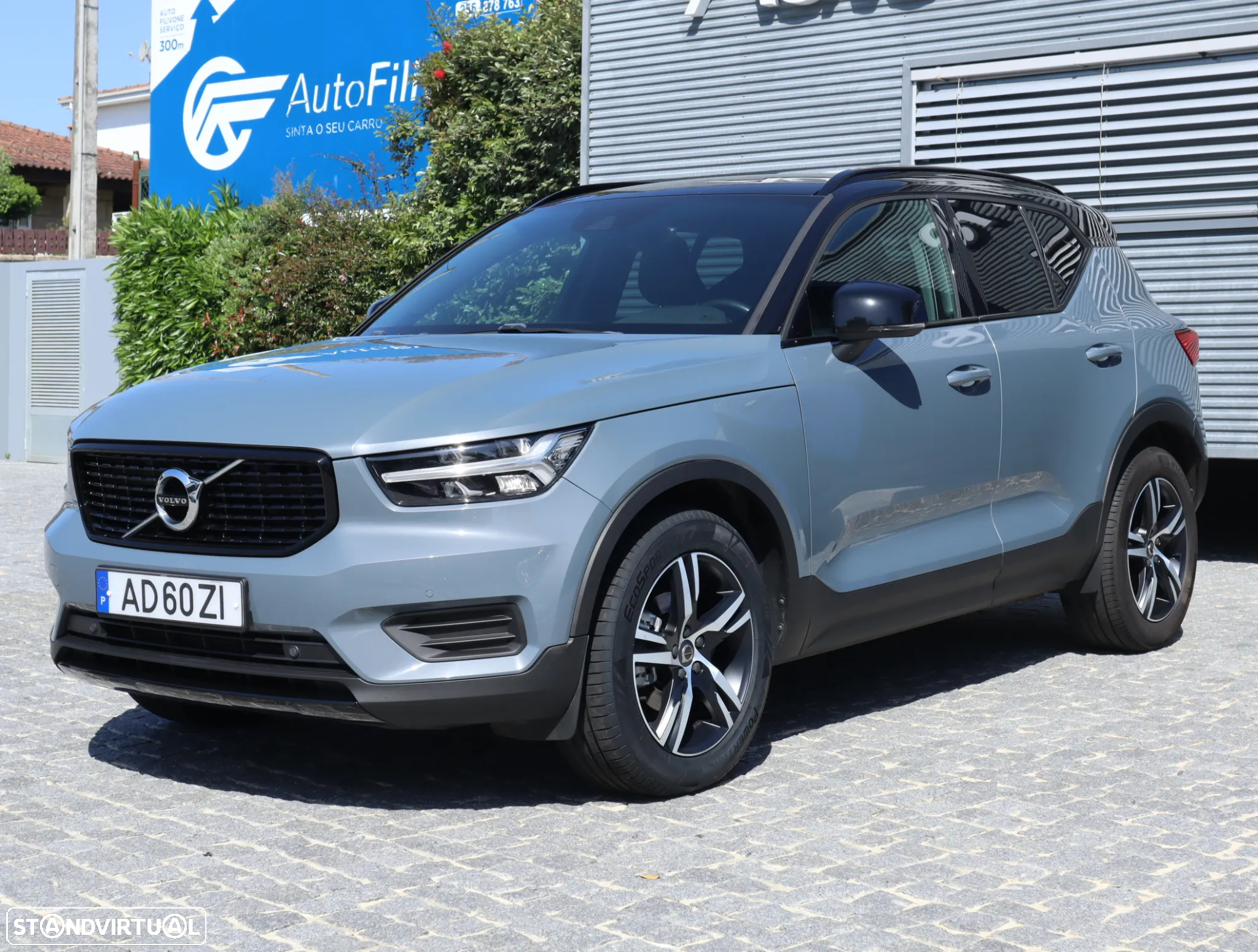 Volvo XC 40 1.5 T3 R-Design - 11