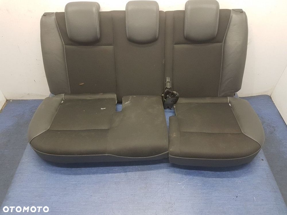 RENAULT CLIO III HB 5D KANAPA TYLNA - 3