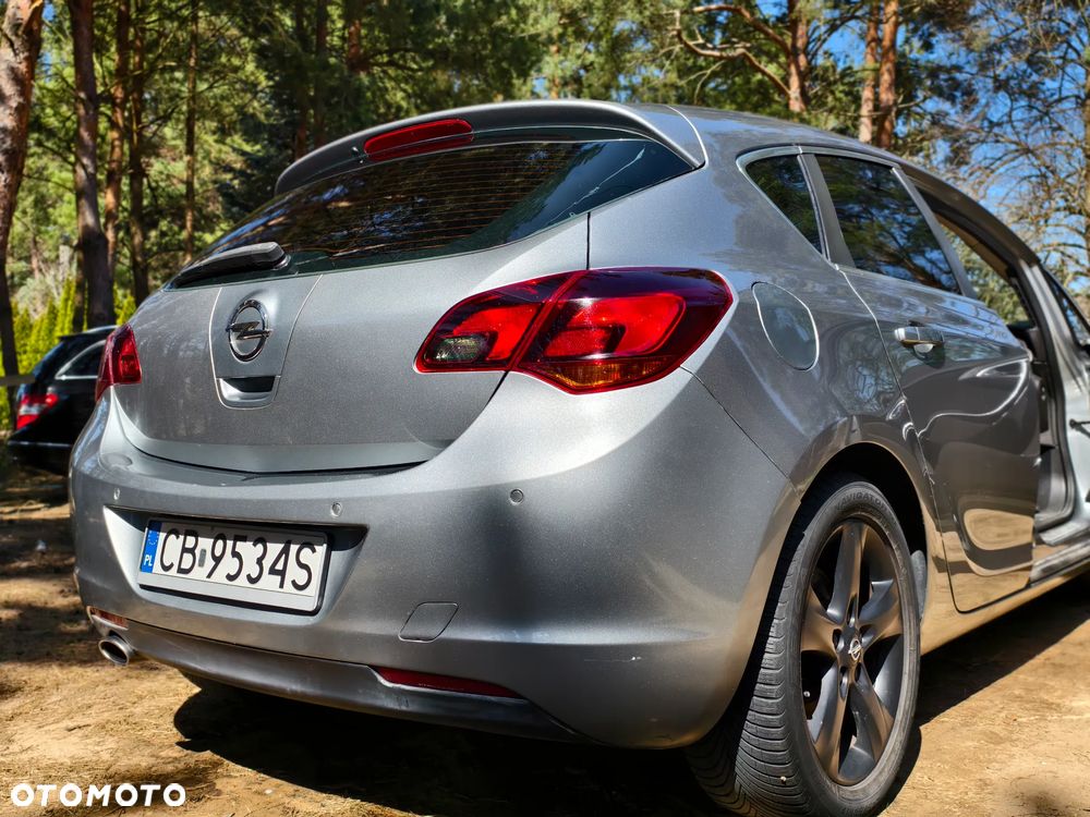 Opel Astra 2.0 CDTI Sport - 2