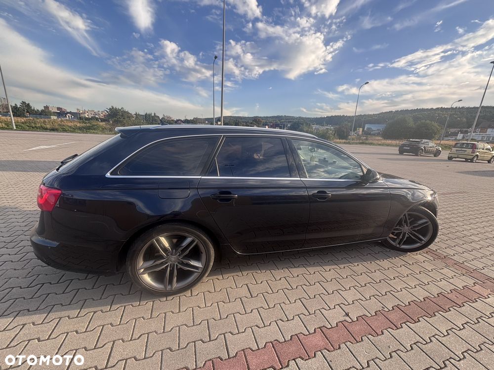 Audi A6 Avant 2012 photo 3