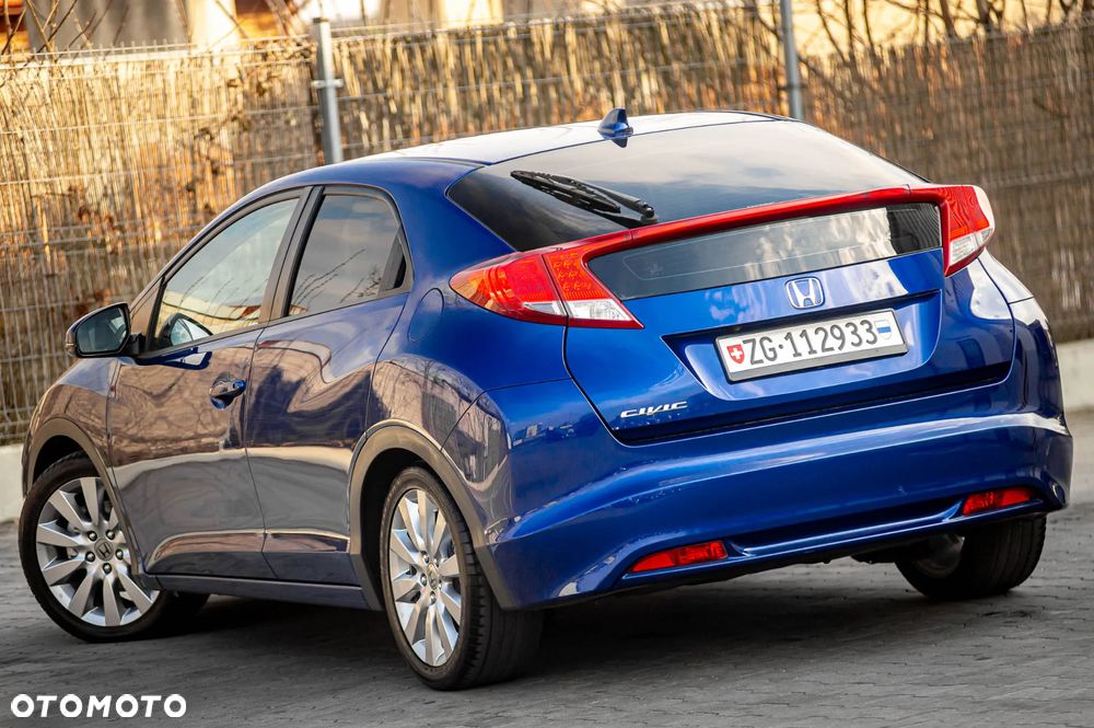 Honda Civic 1.8i-VTEC Sport - 11