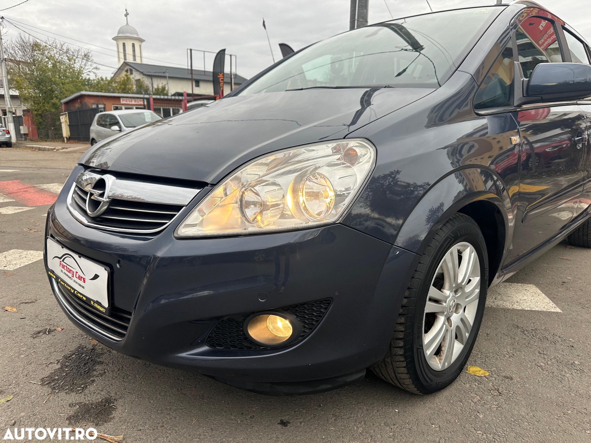 Opel Zafira 1.8 Cosmo Easytronic - 13