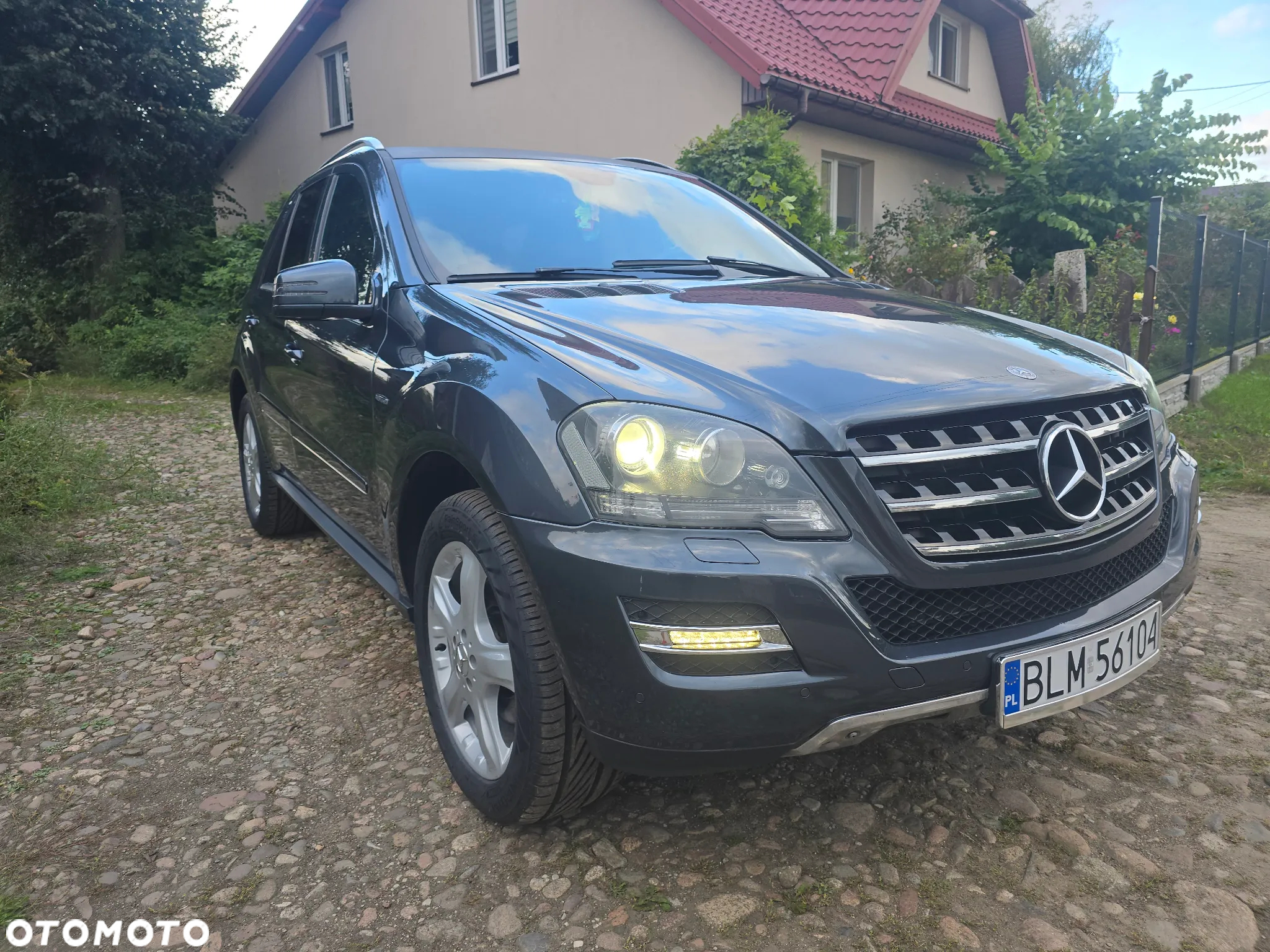 Mercedes-Benz ML - 28