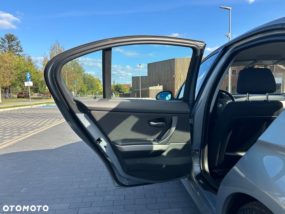 BMW Seria 3 320i - 20