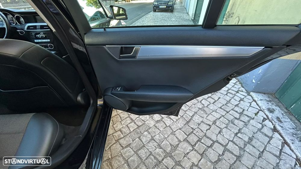 Mercedes-Benz C 180 CDi Avantgarde BE - 27