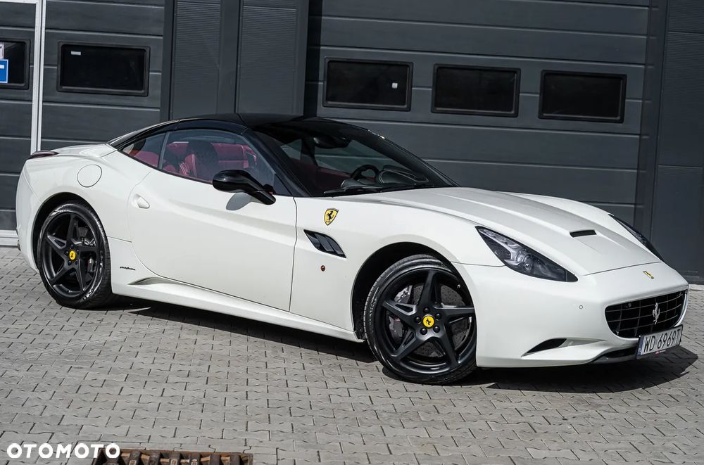 Ferrari California F1 DCT - 3