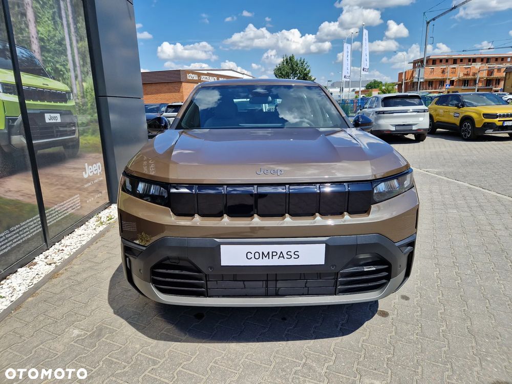 Jeep Compass 73.7kWh Standard Range Altitude FWD - 16