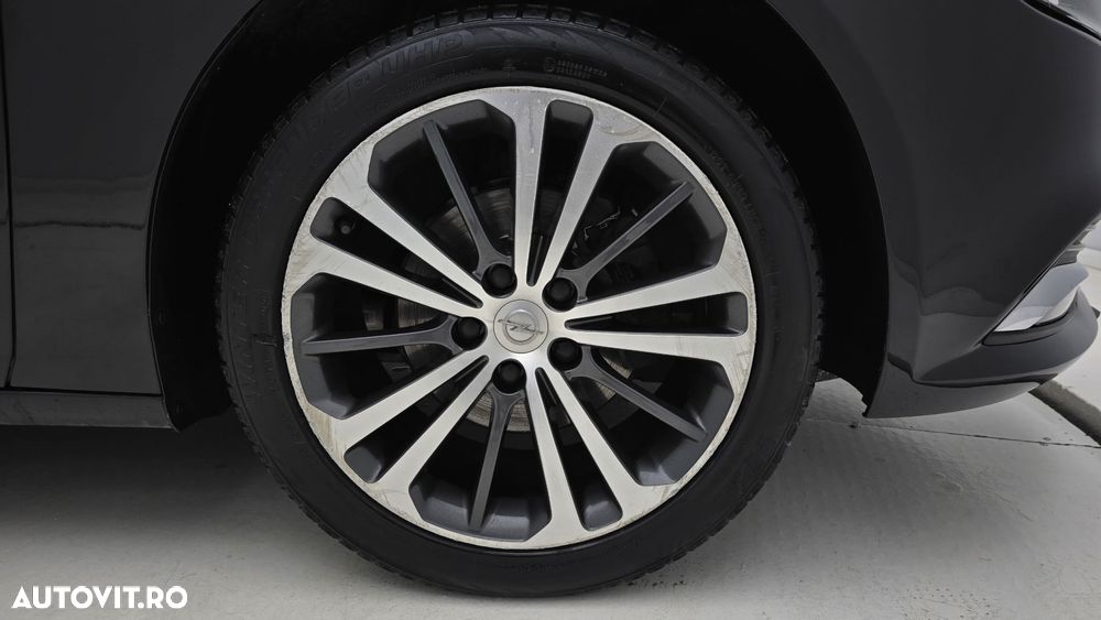 Opel Insignia - 21