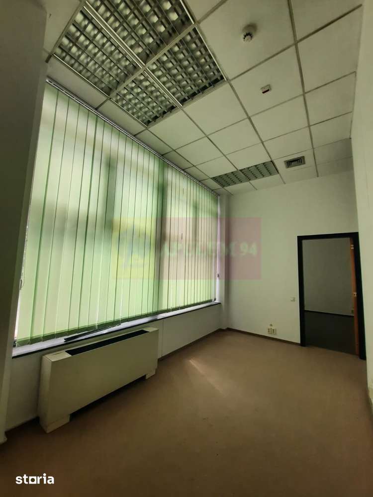 Inchiriere spatiu comercial bd Unirii, vitrina 25ml, stradal - Imagine principală: 2/11