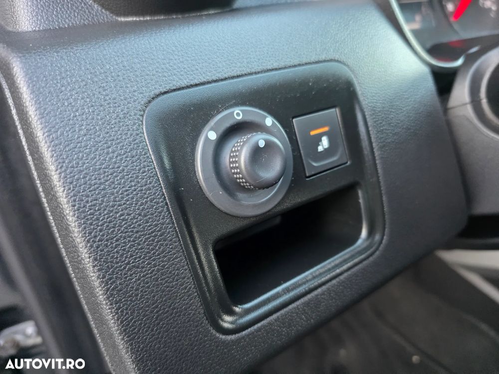 Dacia Duster 1.6 SCe Prestige jante 17" - 14