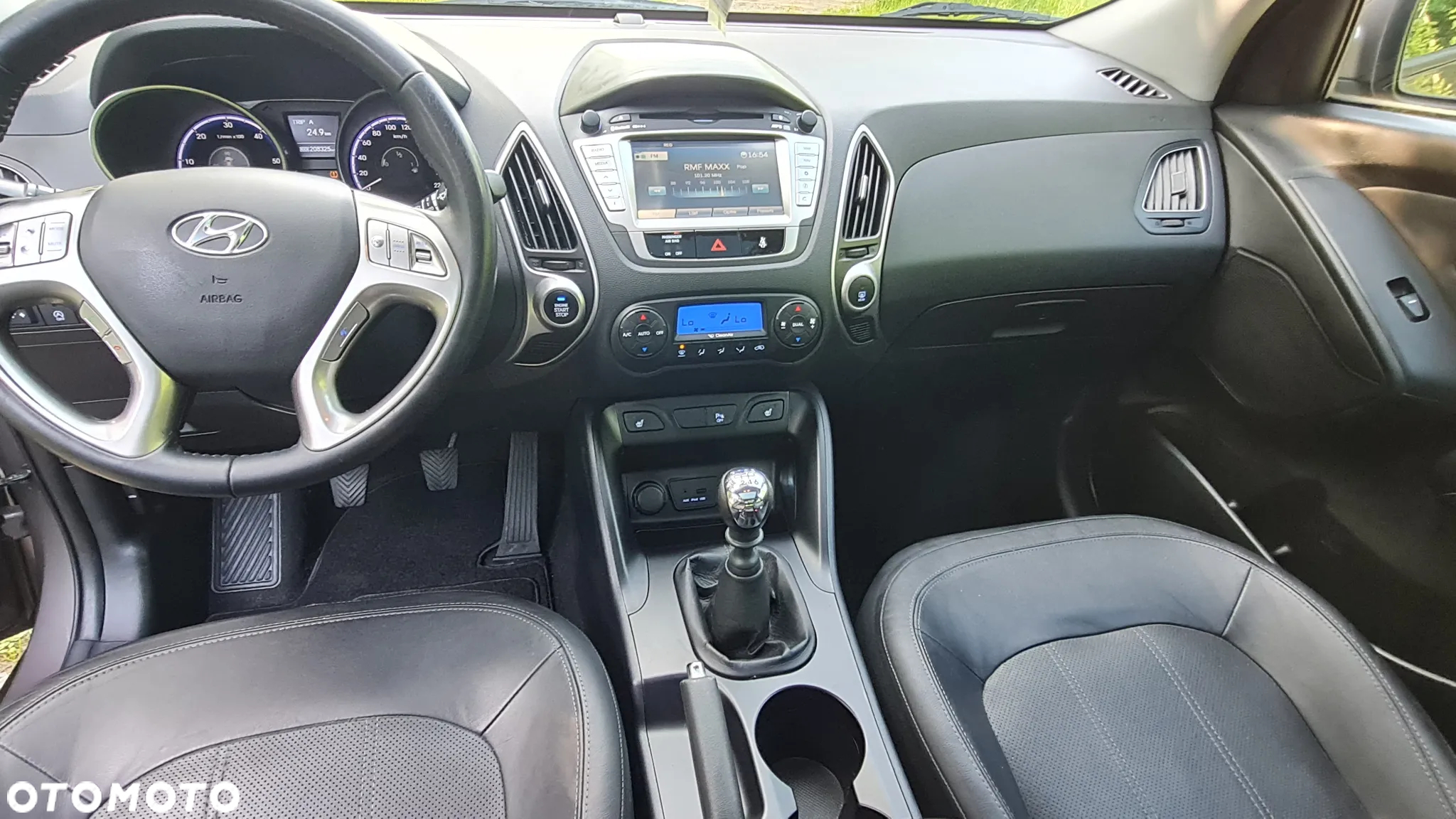 Hyundai ix35 1.7 CRDi 2WD blue Comfort - 9