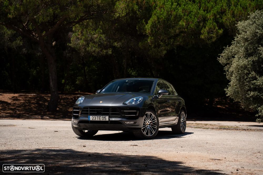 Porsche Macan Turbo - 9