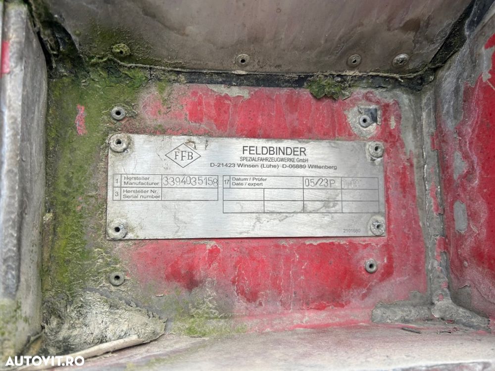 Feldbinder Cisterna,  33.000 l, 3 camere, factura externa - 24