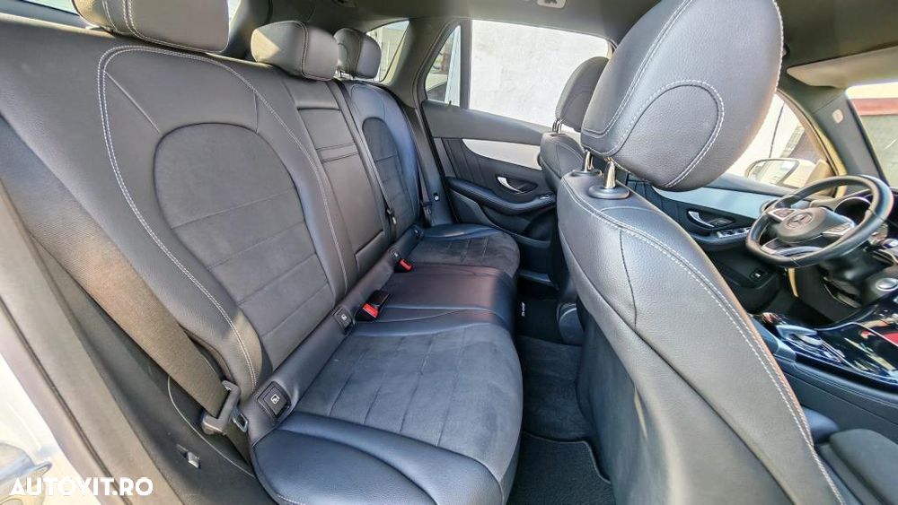 Mercedes-Benz GLC 220 d 4MATIC 9G-TRONIC Exclusive - 10