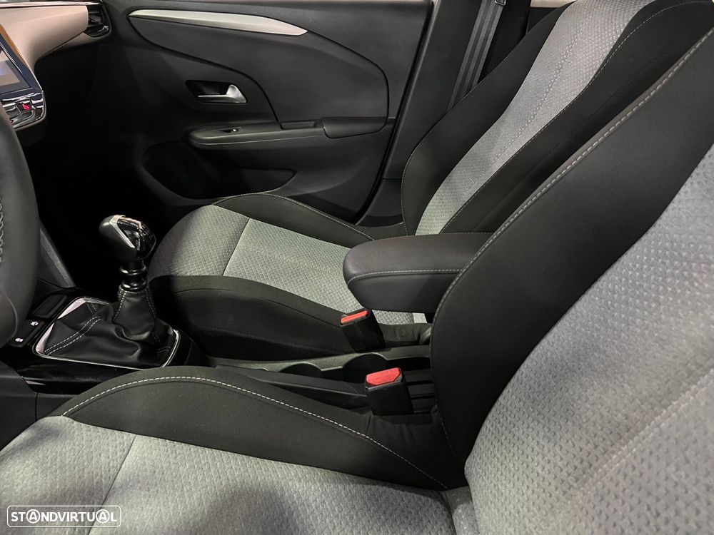 Opel Corsa 1.2 T Edition - 11