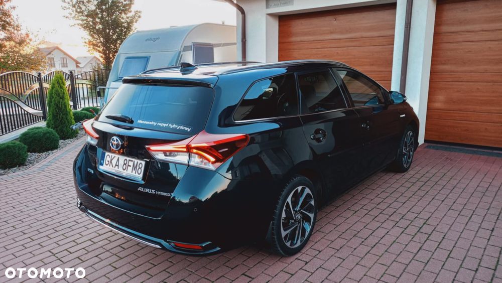 Toyota Auris - 4