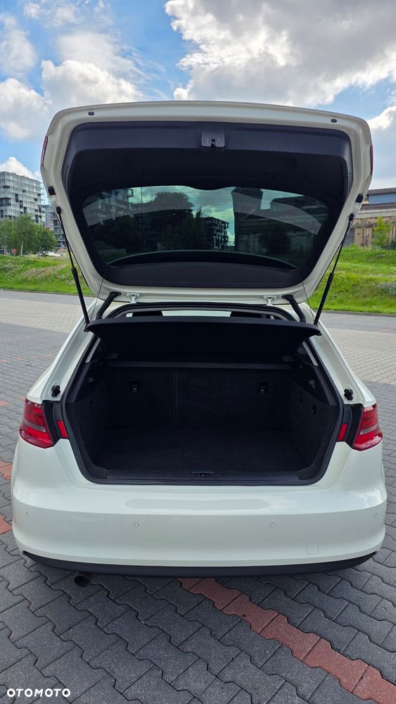 Audi A3 Sportback 1.6 TDI - 5
