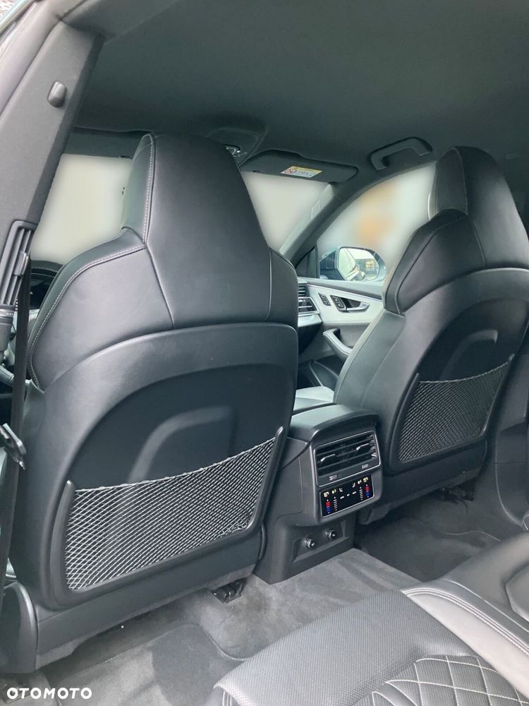 Audi Q8 - 17