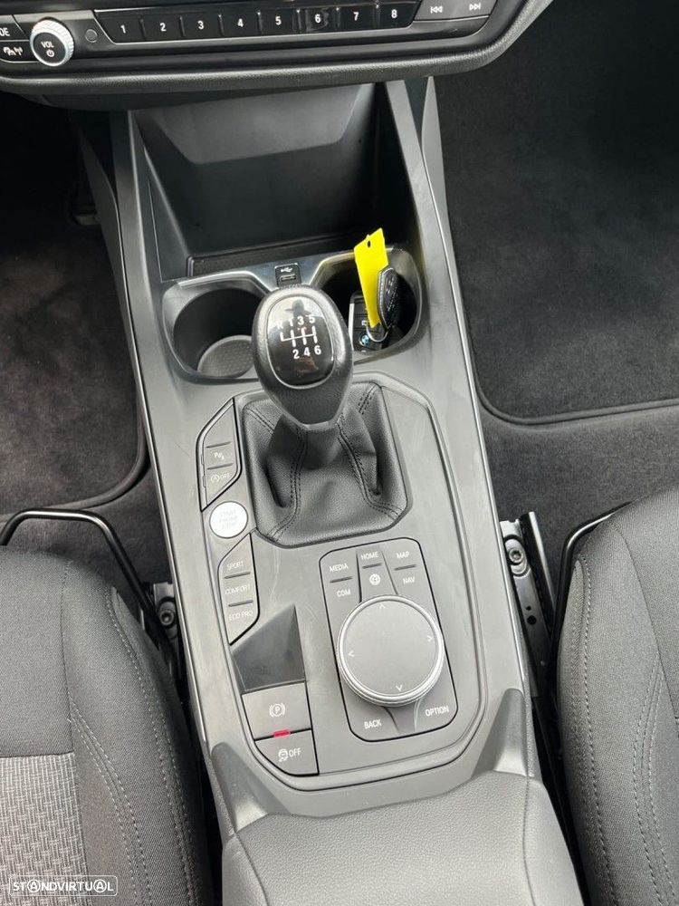 BMW 118 i Advantage - 16