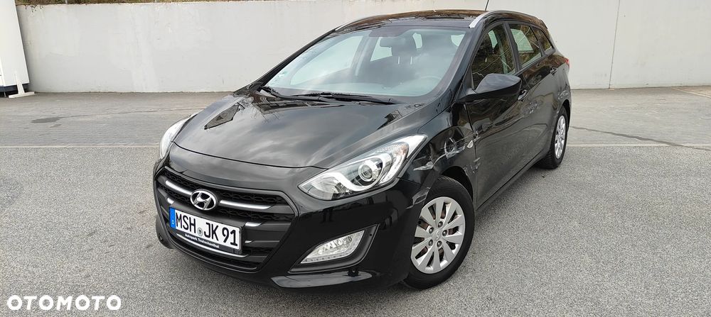 Hyundai i30 blue Kombi 1.4 Style - 7