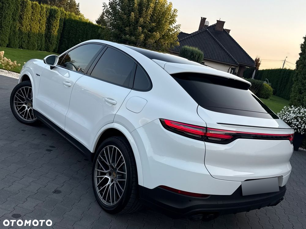 Porsche Cayenne Platinum Edition - 33