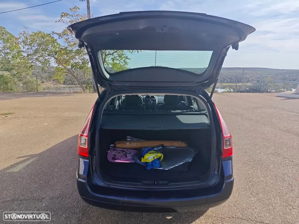 Renault Mégane Break 1.5 dCi Confort - 10