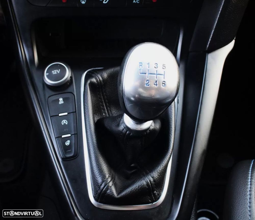 Ford Focus - 14
