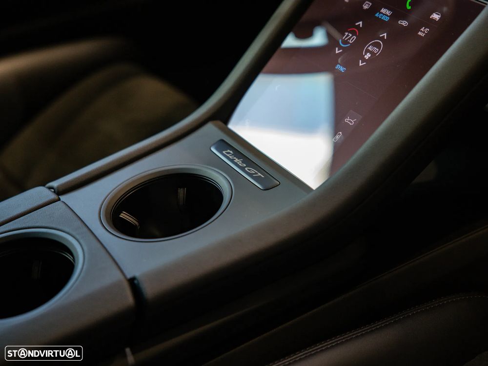 Porsche Taycan Turbo GT Weissach - 51