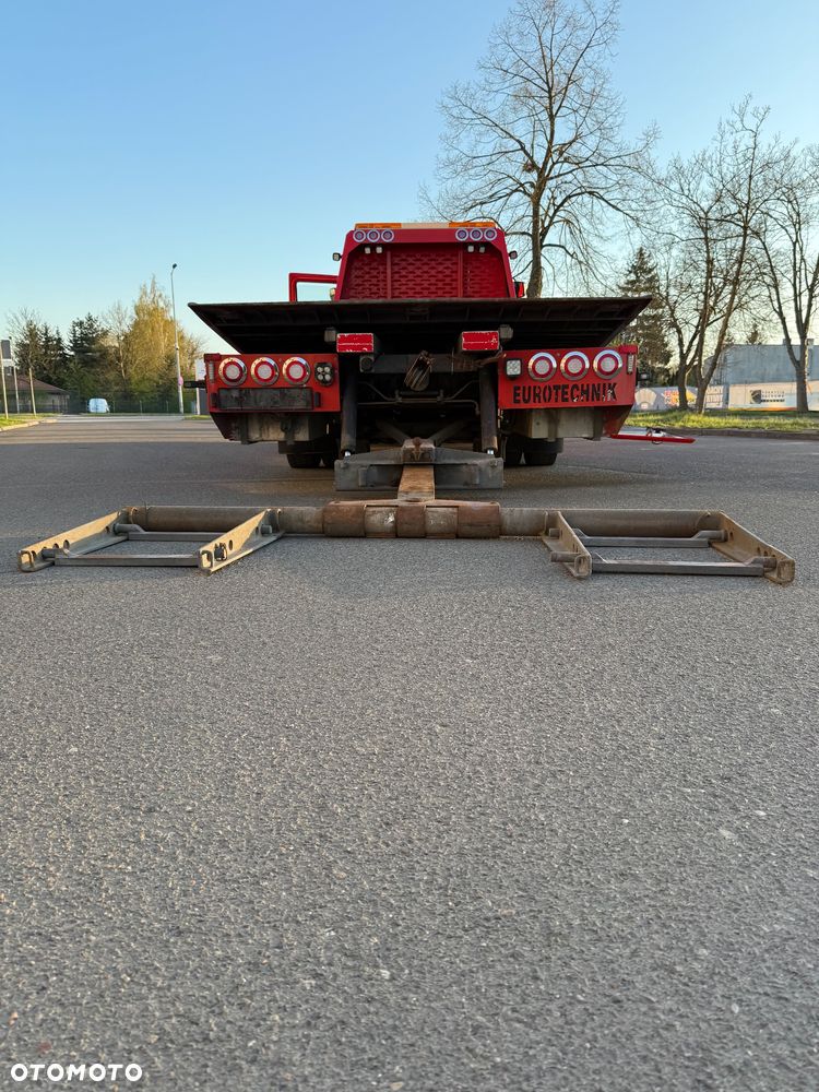 DAF LF 210 Pomoc drogowa laweta holownik widelec platforma hydrauliczna - 32