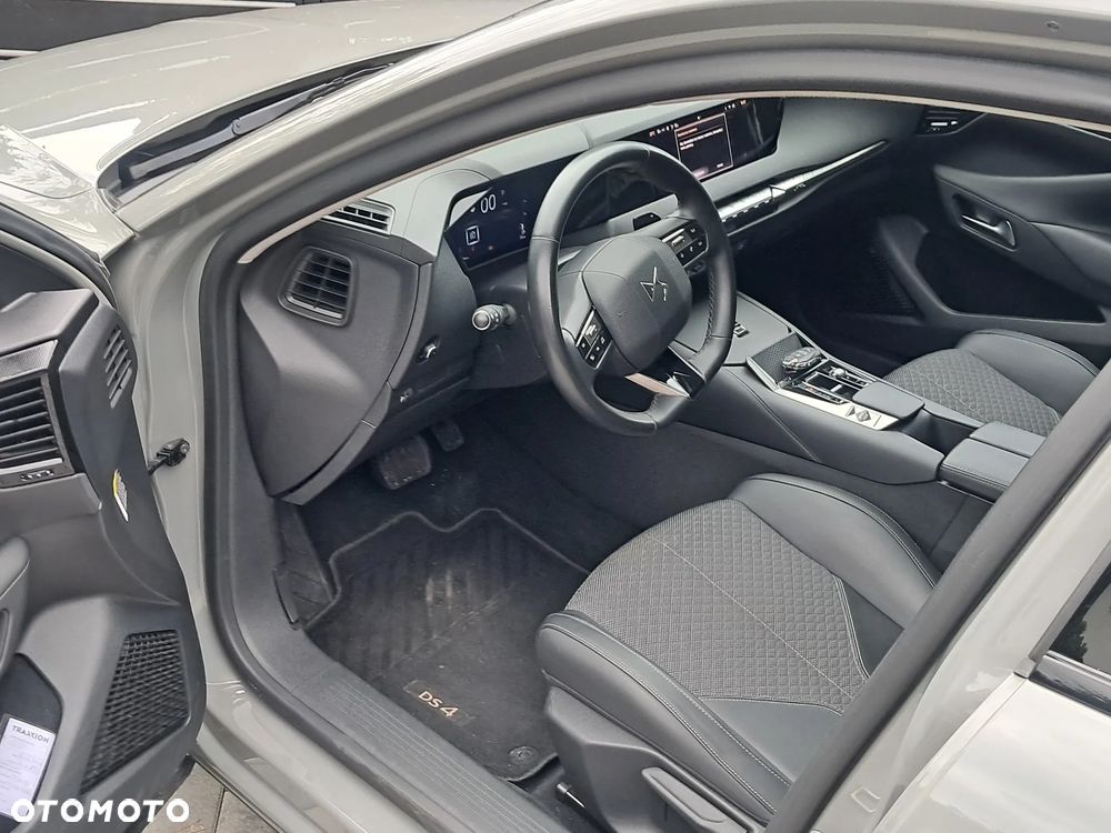 DS Automobiles DS 4 - 17