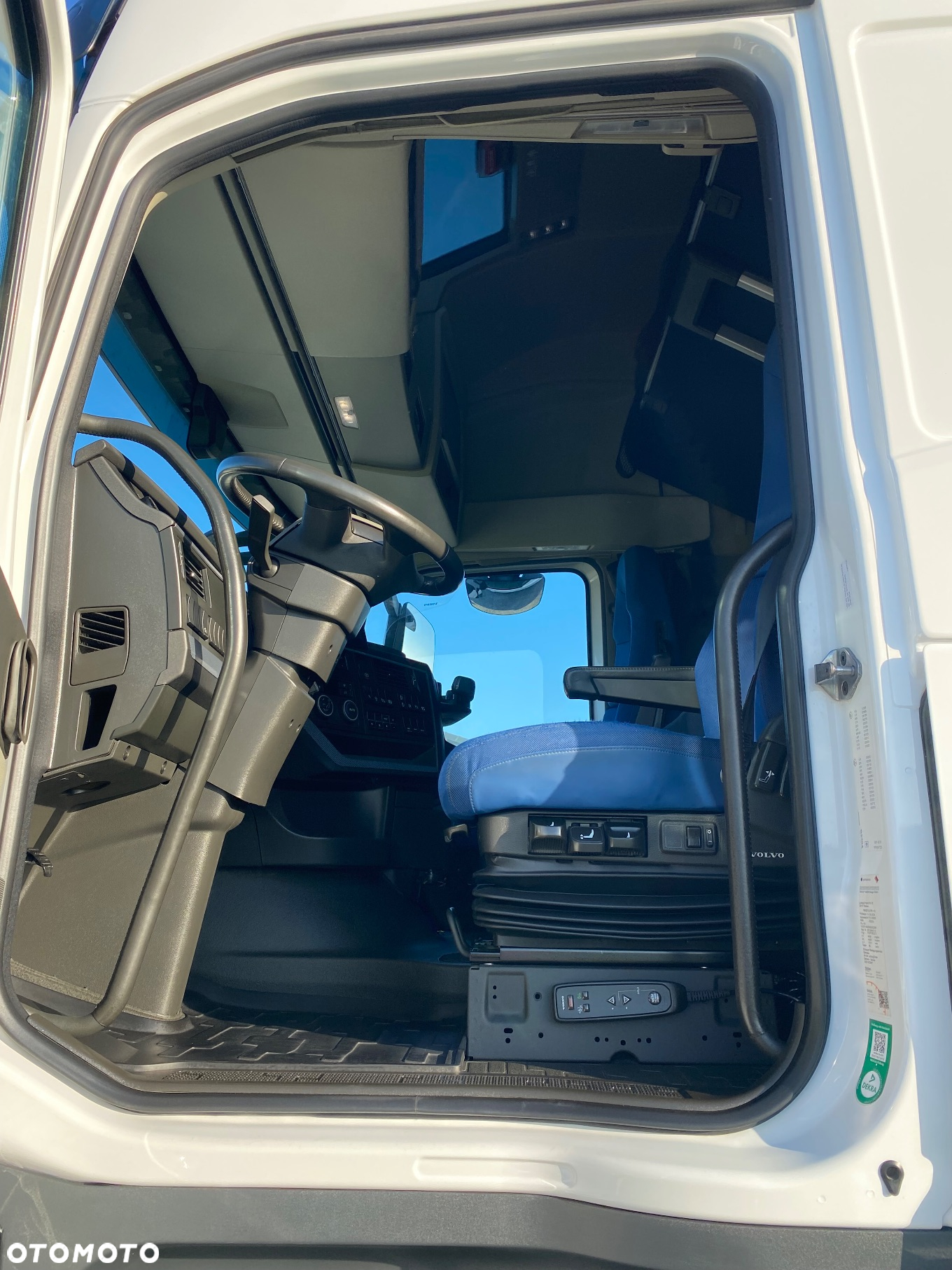 Volvo FH 500 XXL  I Save I Park Cool ACC z Niemiec - 12
