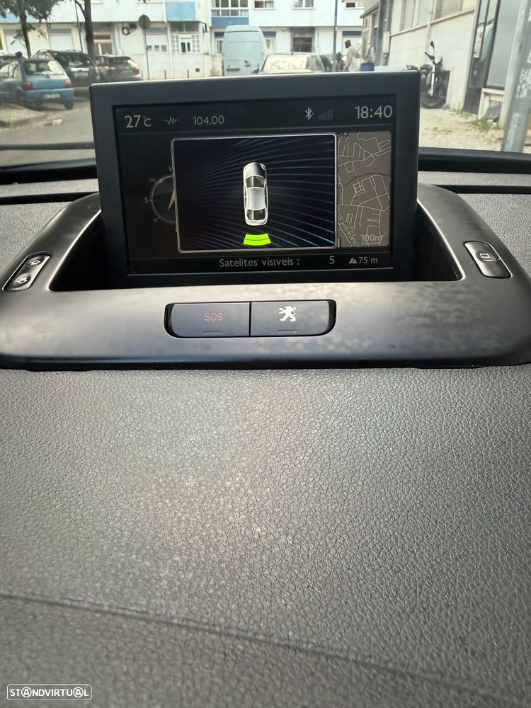 Peugeot 3008 1.6 e-HDi Style 2-Tronic - 34