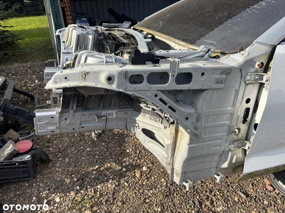 Ćwiartka Przednia Lewa Przód Fartuch Chevrolet Camaro Coupe Vi 16-24r