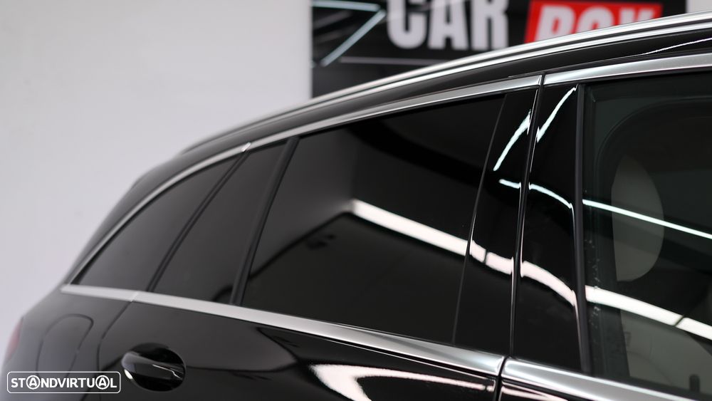 Mercedes-Benz C 220 d 4Matic Station 7G-TRONIC AMG Line - 25