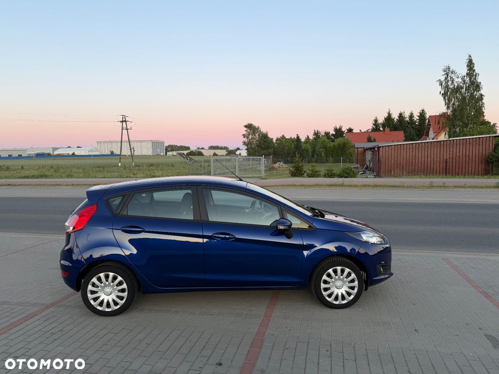 Ford Fiesta 1.4 Titanium EU6 - 16