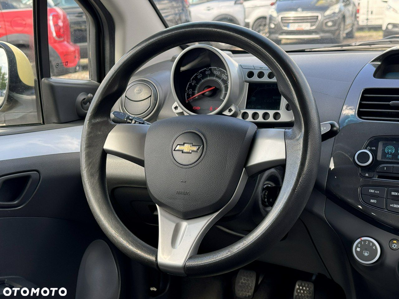 Chevrolet Spark - 19