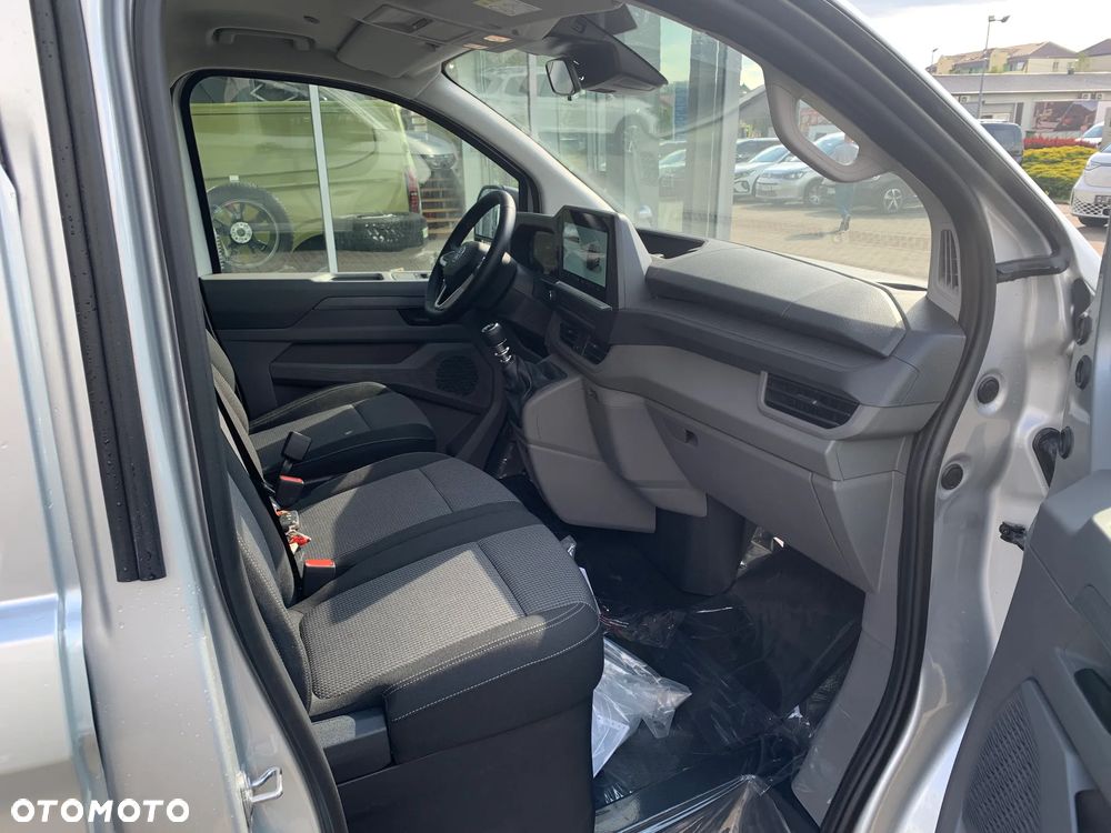 Volkswagen Transporter - 18