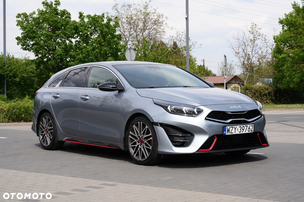 Kia ProCeed 1.6 T-GDI GT DCT - 3