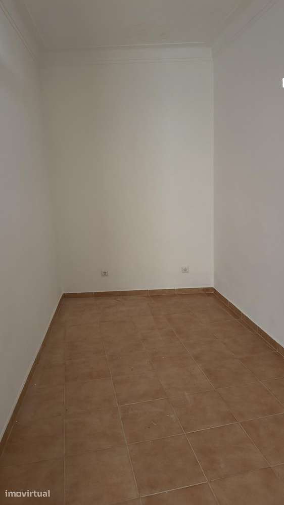 T2 Moscavide Remodelado - Grande imagem: 3/9