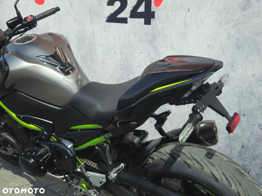 Kawasaki Z 900 - 23