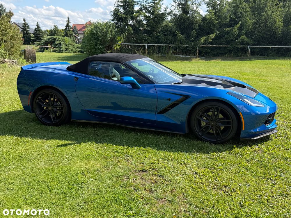 Chevrolet Corvette - 11