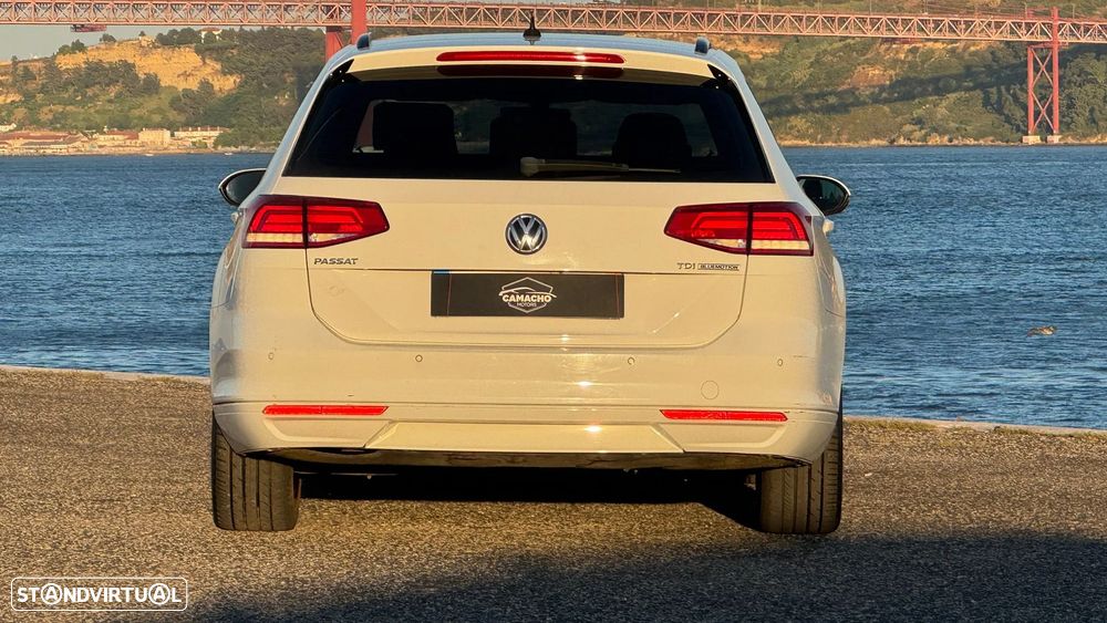 VW Passat Variant 1.6 TDI Highline - 21