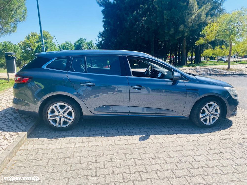 Renault Mégane Sport Tourer 1.5 Blue dCi Business - 5