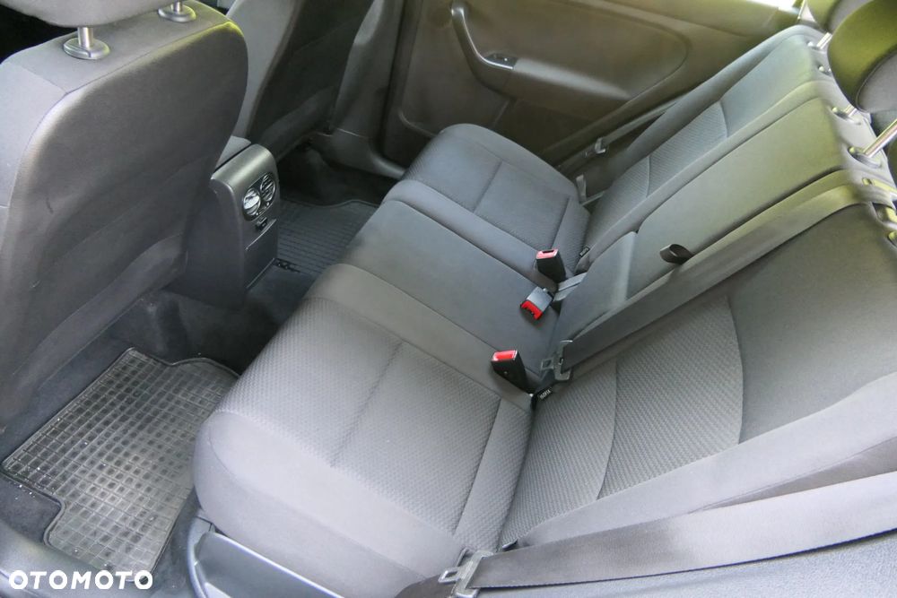 Volkswagen Golf 2.0 TDI DPF Comfortline - 20