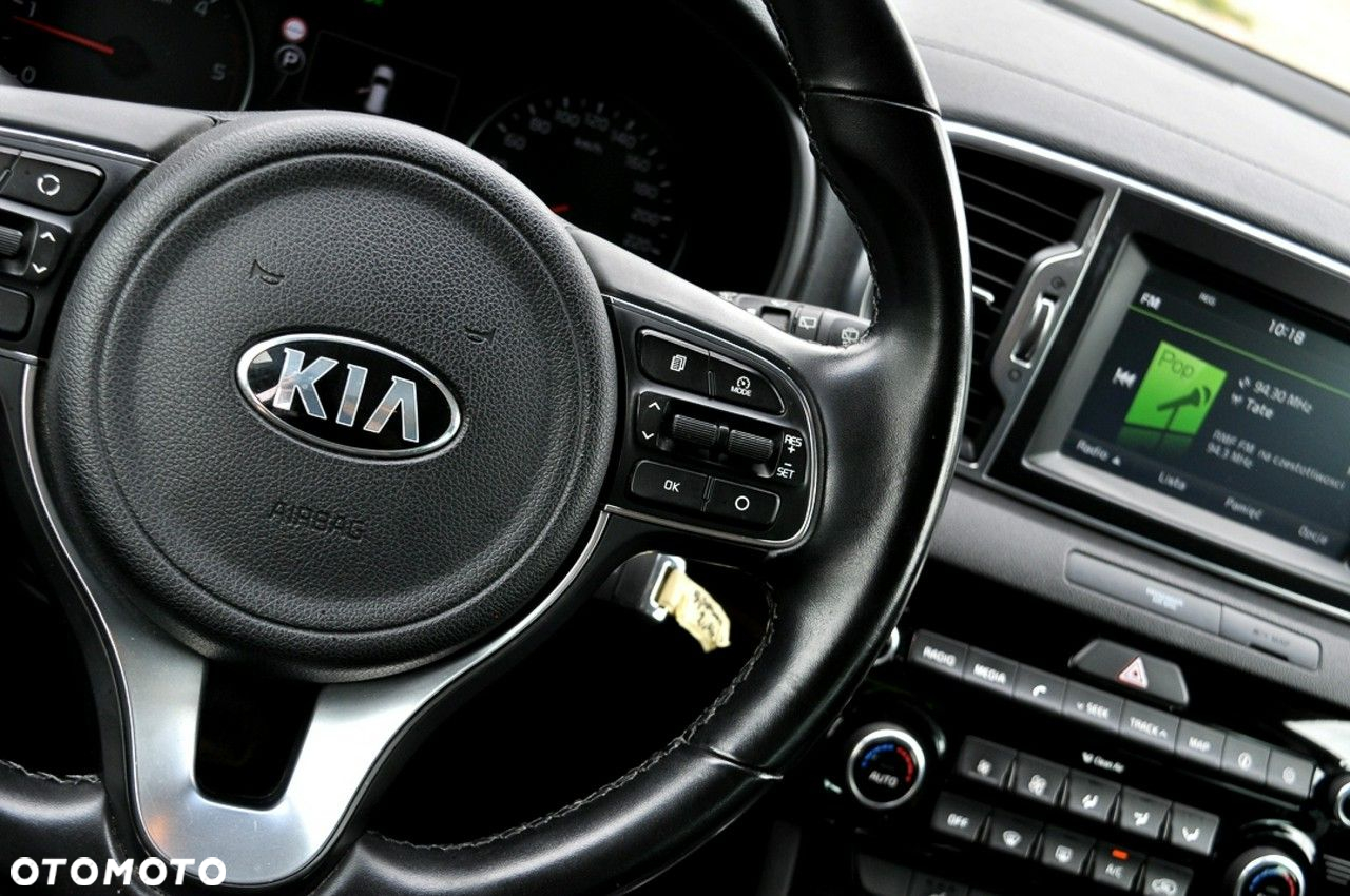 Kia Sportage 2.0 CRDI 4WD Automatik Dream-Team Edition - 14