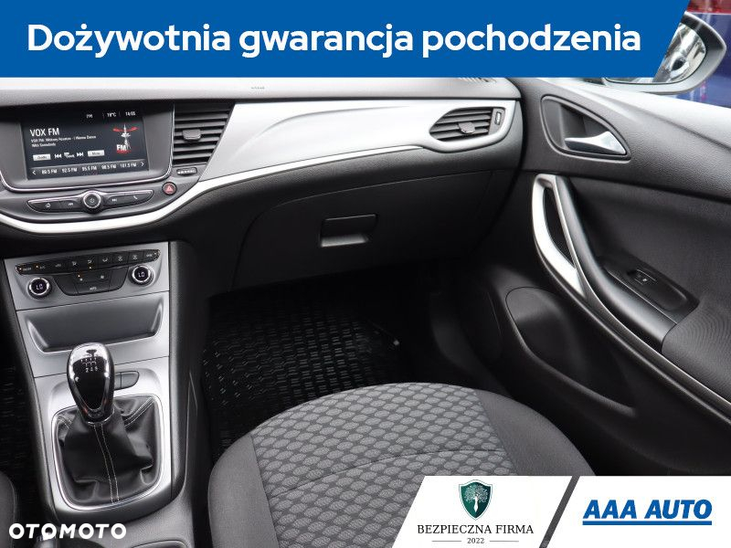 Opel Astra - 9