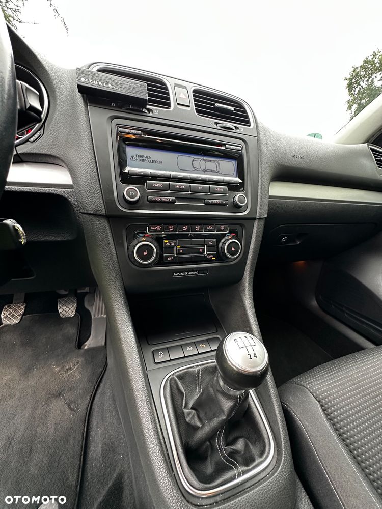 Volkswagen Golf 1.4 Team - 22