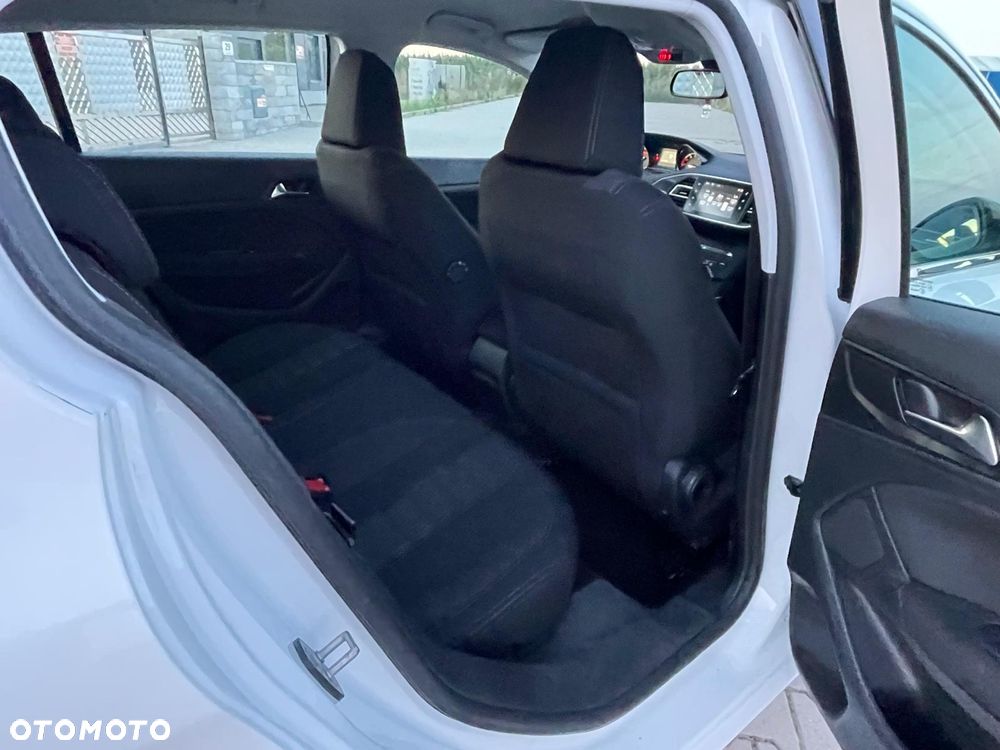 Peugeot 308 PureTech 130 Stop & Start Allure - 13
