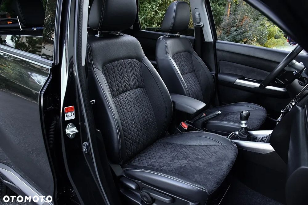 Suzuki Vitara 1.4 Boosterjet Hybrid Allgrip Comfort+ "SHINKAI" - 34